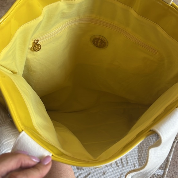 Tory Burch Tote - Picture 2 of 7
